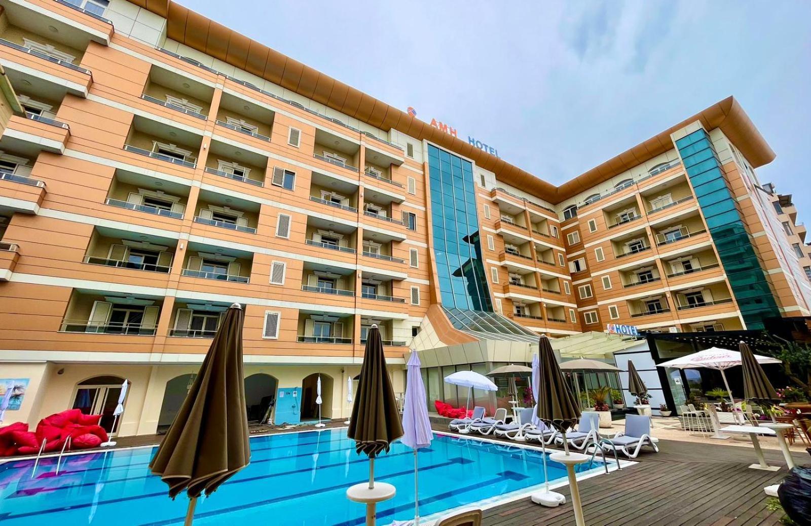 Amh Hotel Durres Durrës Exterior foto